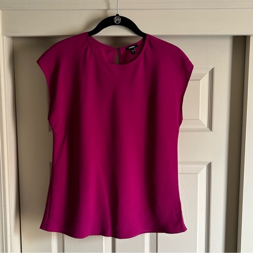 Express Satin Short Sleeve Top